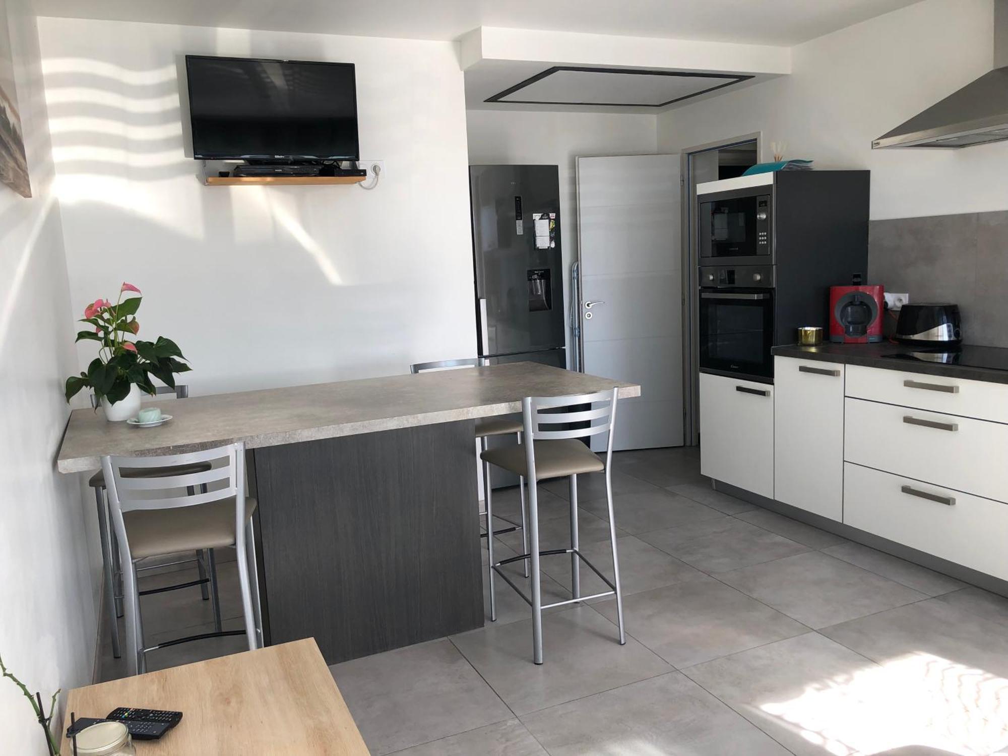 Appartement Sur La Colline Avec Acces Piscine Volx Екстериор снимка